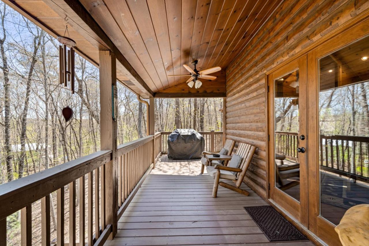 Blue Ridge Bear Bungalow ภายนอก รูปภาพ